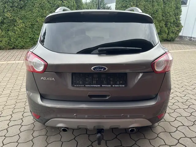 Ford Kuga view 5