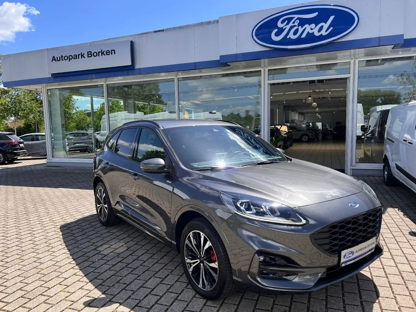 Ford Kuga Plug-In Hybrid ST-Line X Sound System LED Grau - 1