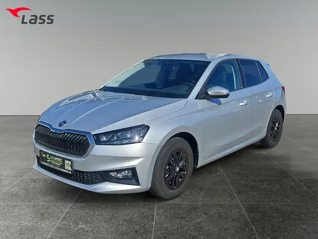 Skoda Fabia view 2