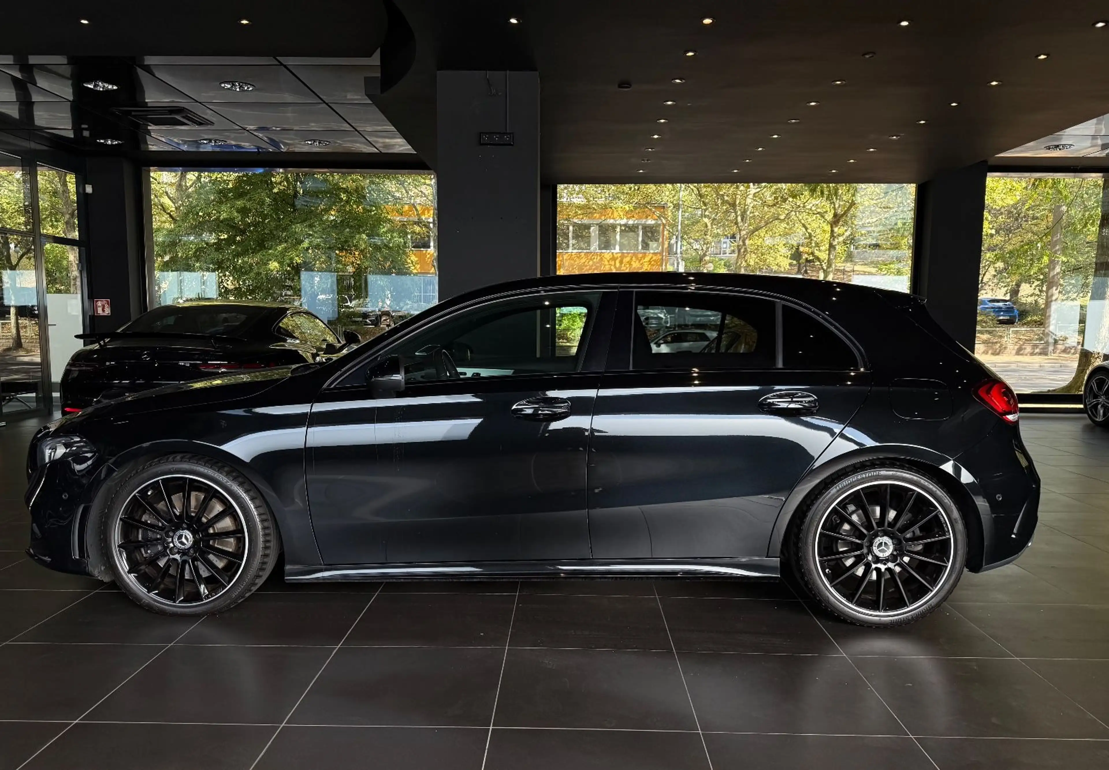Mercedes-Benz A 250 AMG Memory*Keyless*360°*Panorama — photo 6