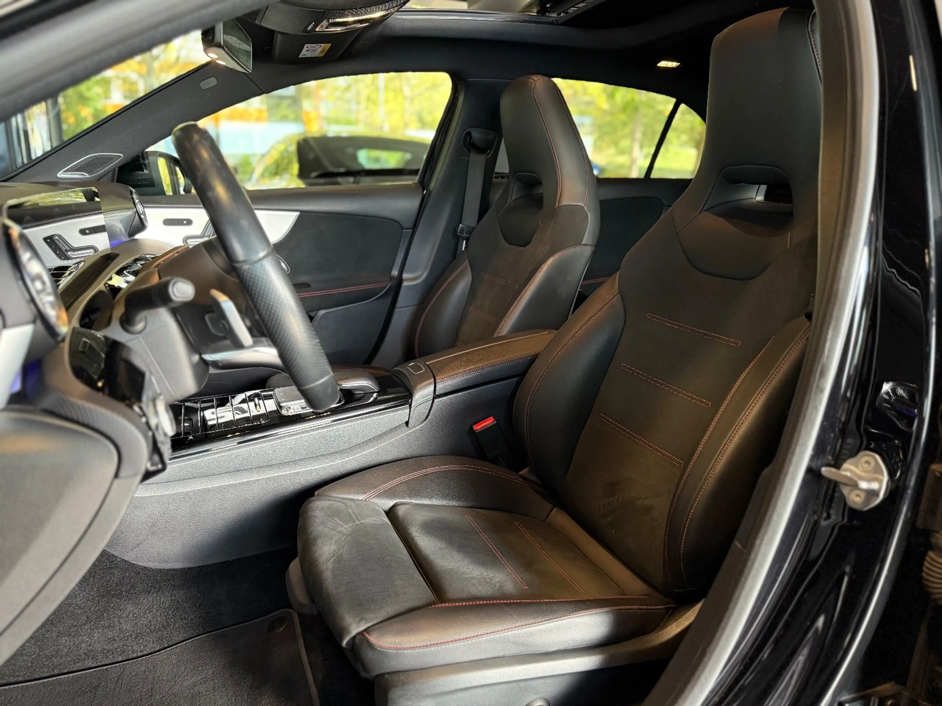 Mercedes-Benz A 250 AMG Memory*Keyless*360°*Panorama — photo 15