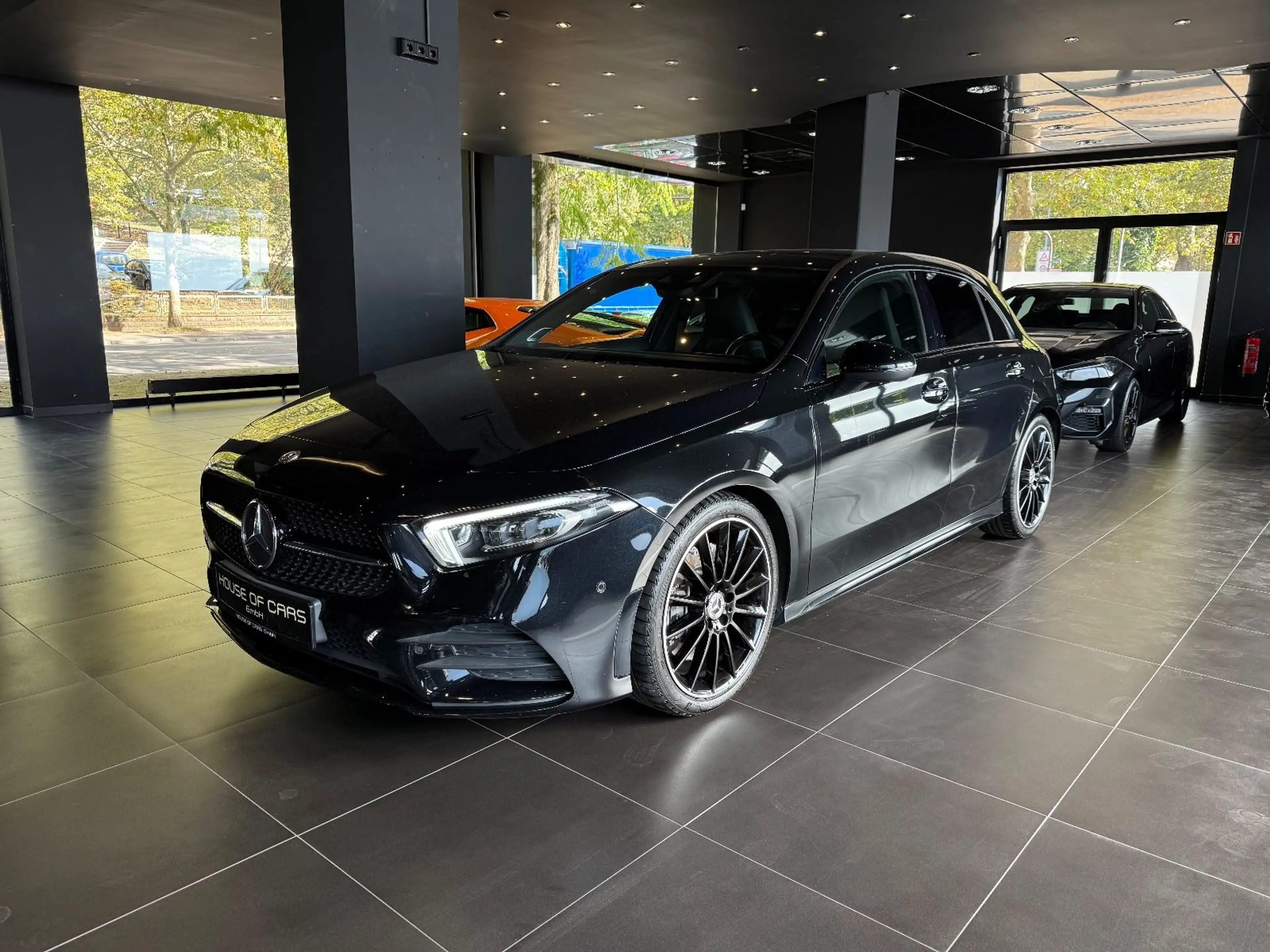 Mercedes-Benz A 250 AMG Memory*Keyless*360°*Panorama — photo 5