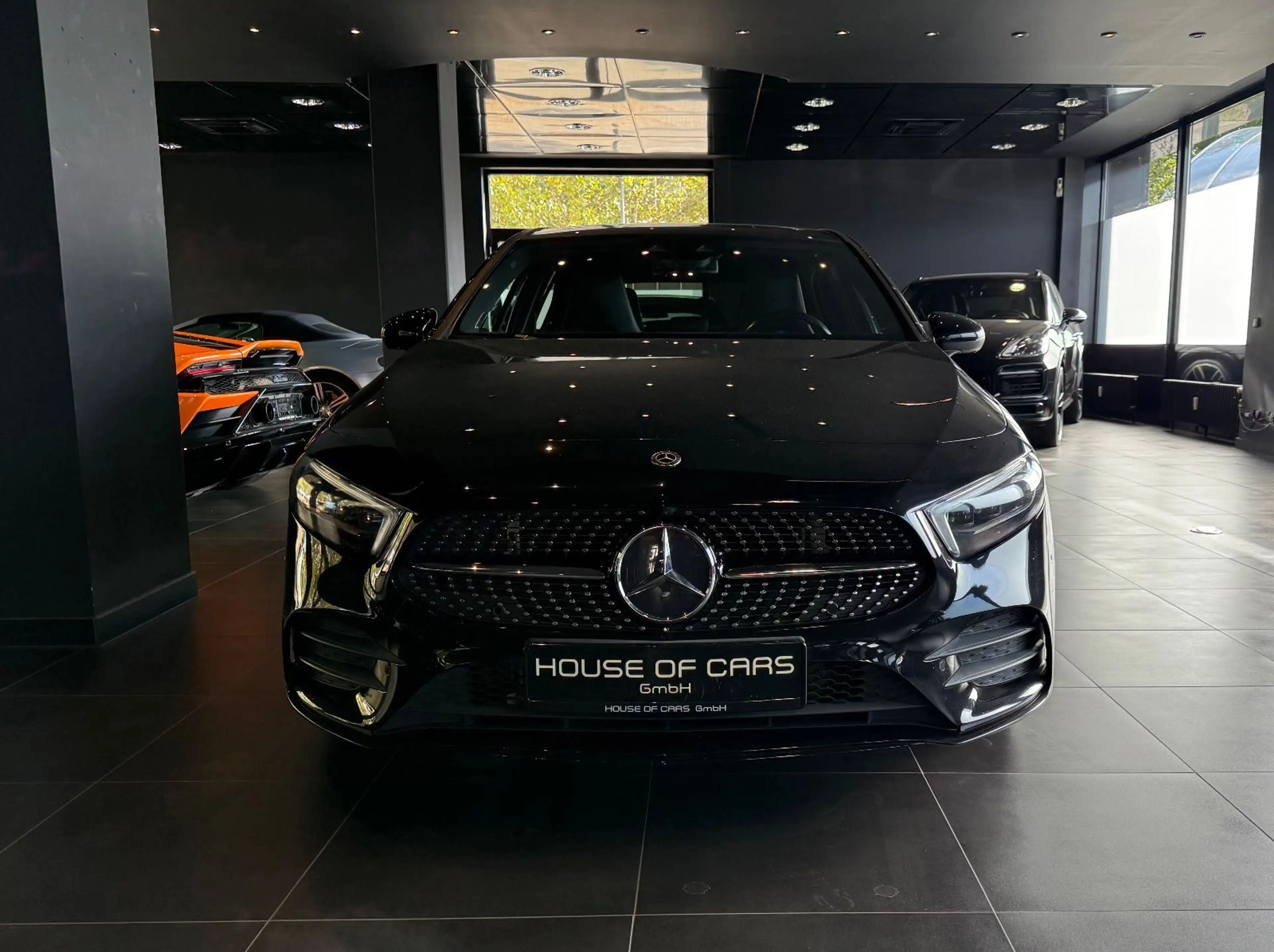 Mercedes-Benz A 250 AMG Memory*Keyless*360°*Panorama — photo 2