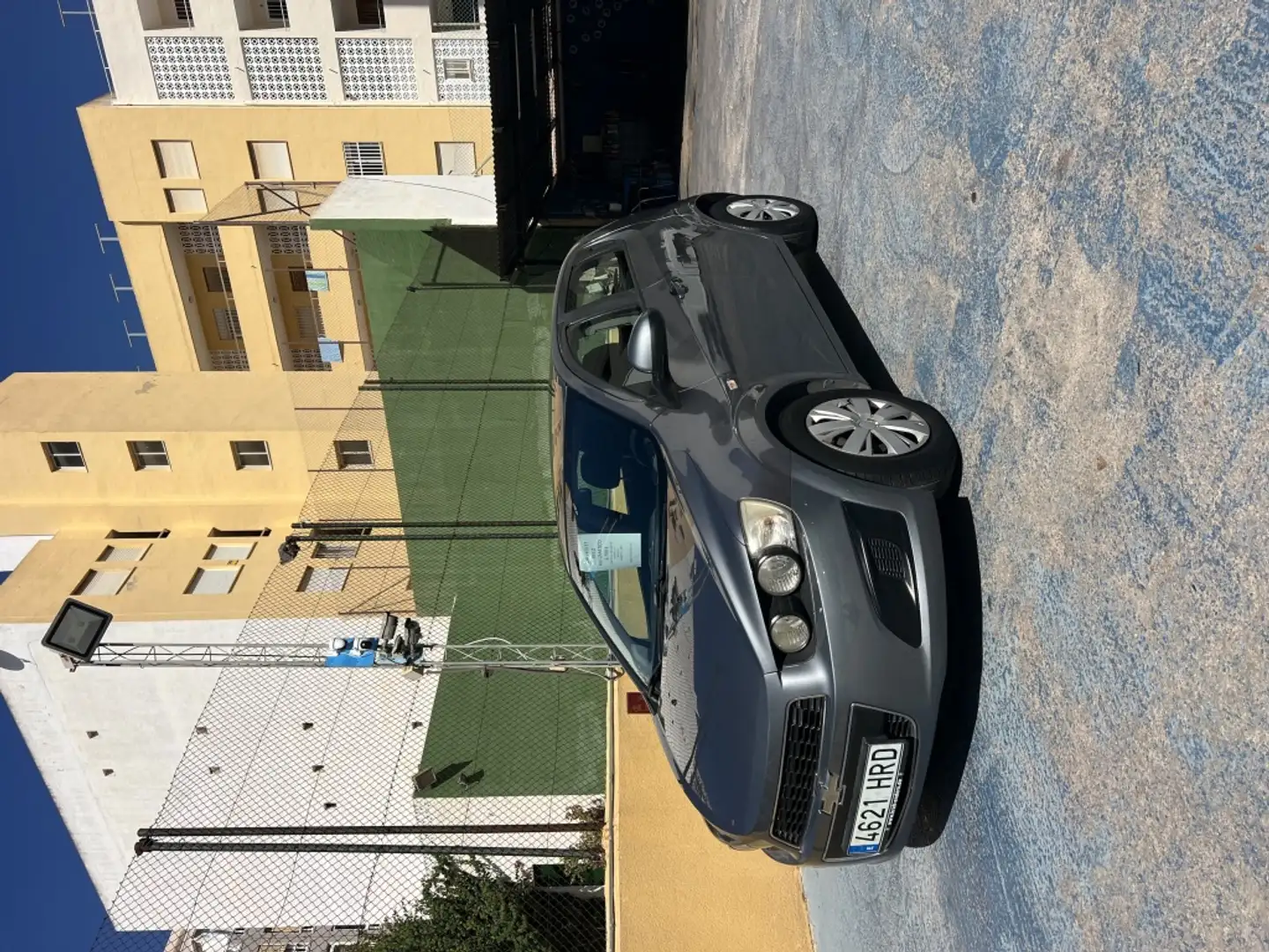 Chevrolet Aveo 1.4 16v LT+ Aut. Gris - 2