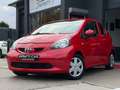 Toyota Aygo Aygo 1.0i VVT-i Plus Rot - thumbnail 2