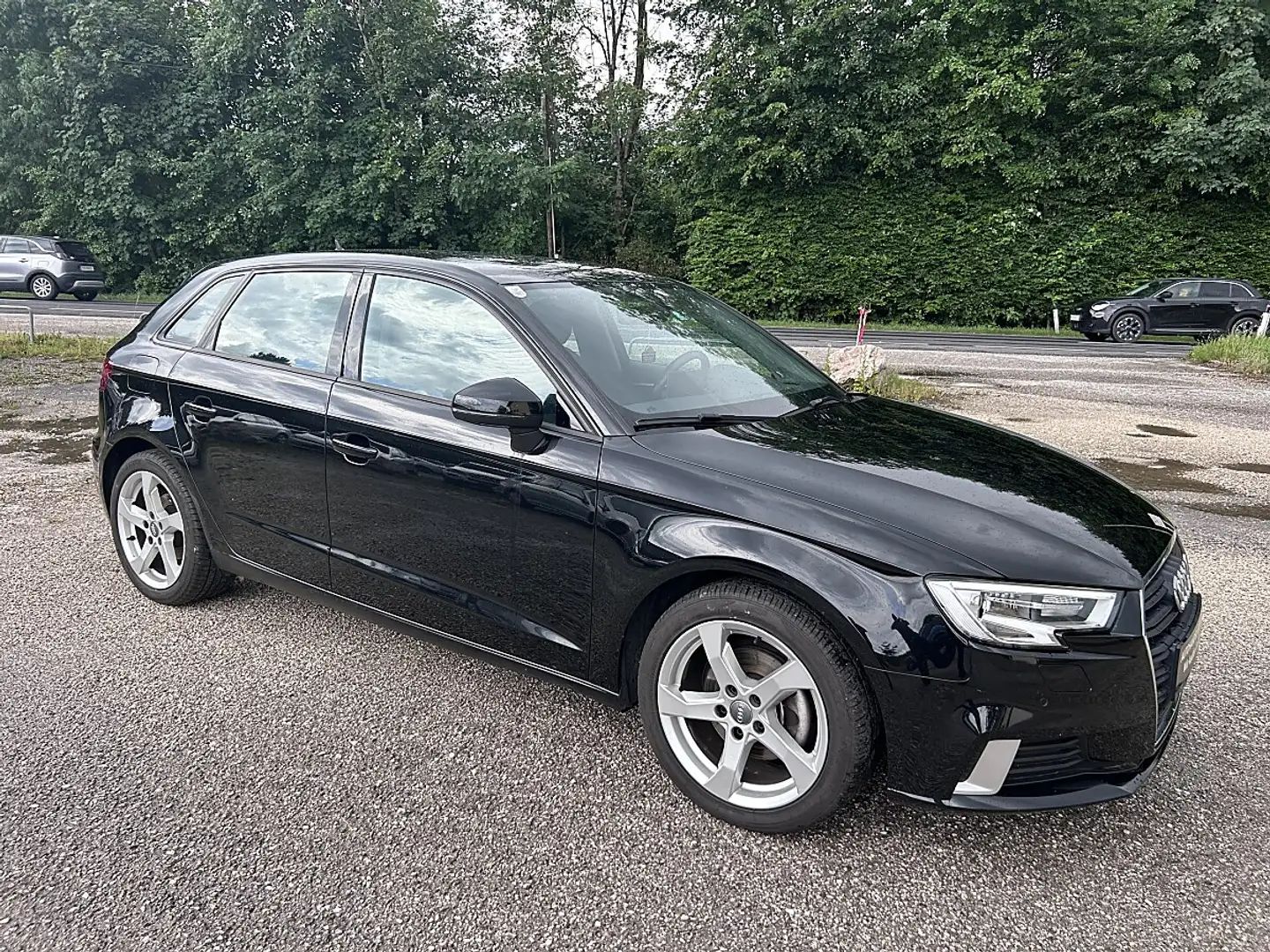 Audi A3 SB 1,6 TDI Schwarz - 2