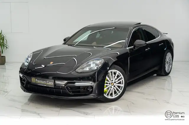Porsche Panamera view 2