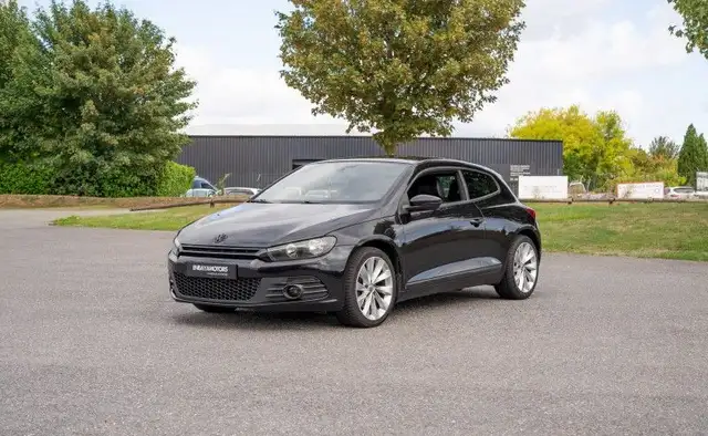 Volkswagen Scirocco 2.0 TFSI 200CH CARAT DSG6 | Sellerie Cuir Entretien Complet
