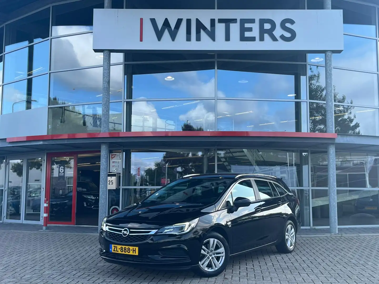 Opel Astra Sports Tourer 1.4 Turbo 120 Jaar Edition | Navigat Noir - 1