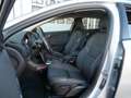 Volvo V40 Cross Country 2.0 T3 Nordic+ | BLIS | Adaptive | Navigatie Grau - thumbnail 4