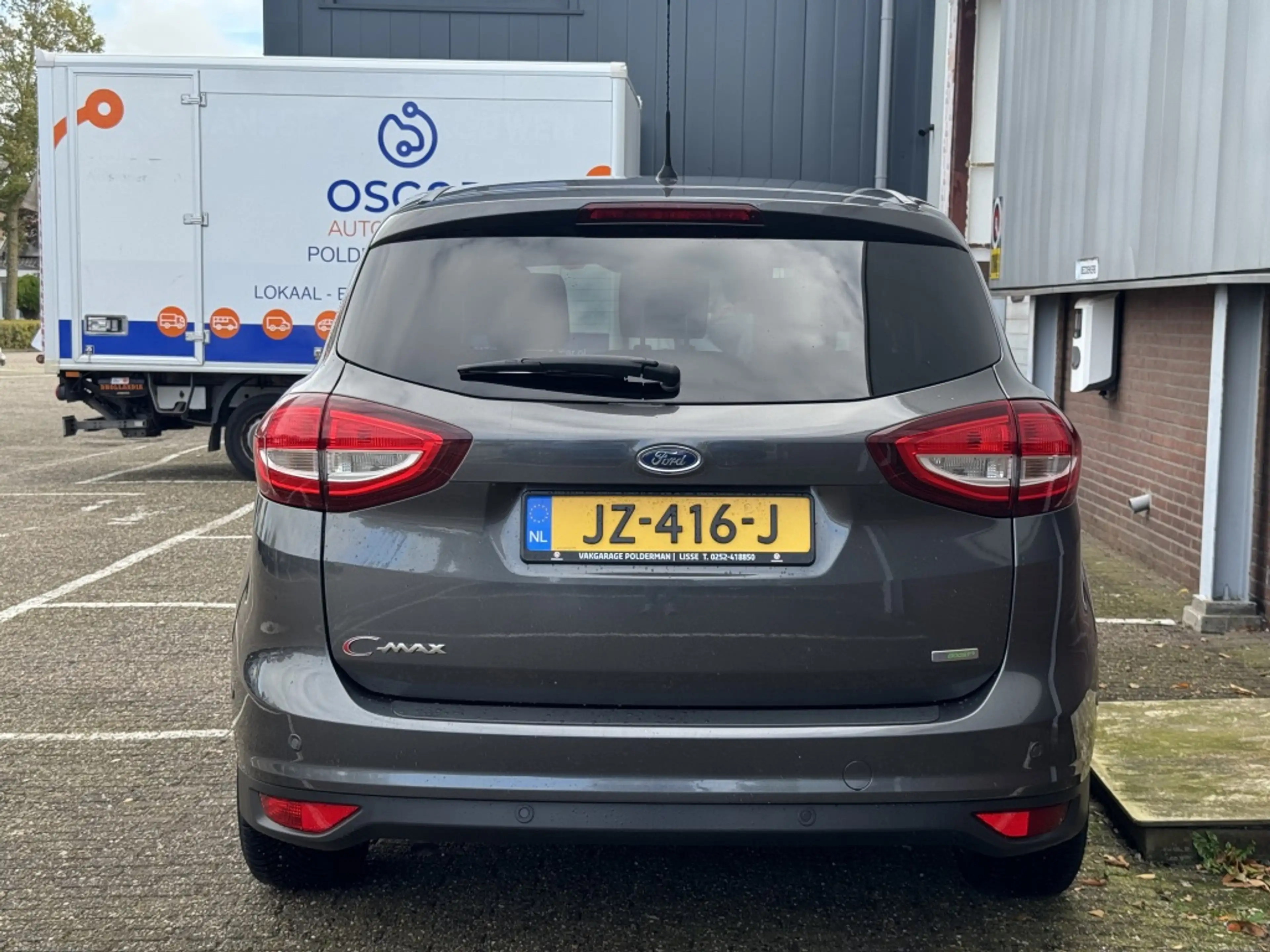 Ford C-Max 1.0 Titanium — photo 4