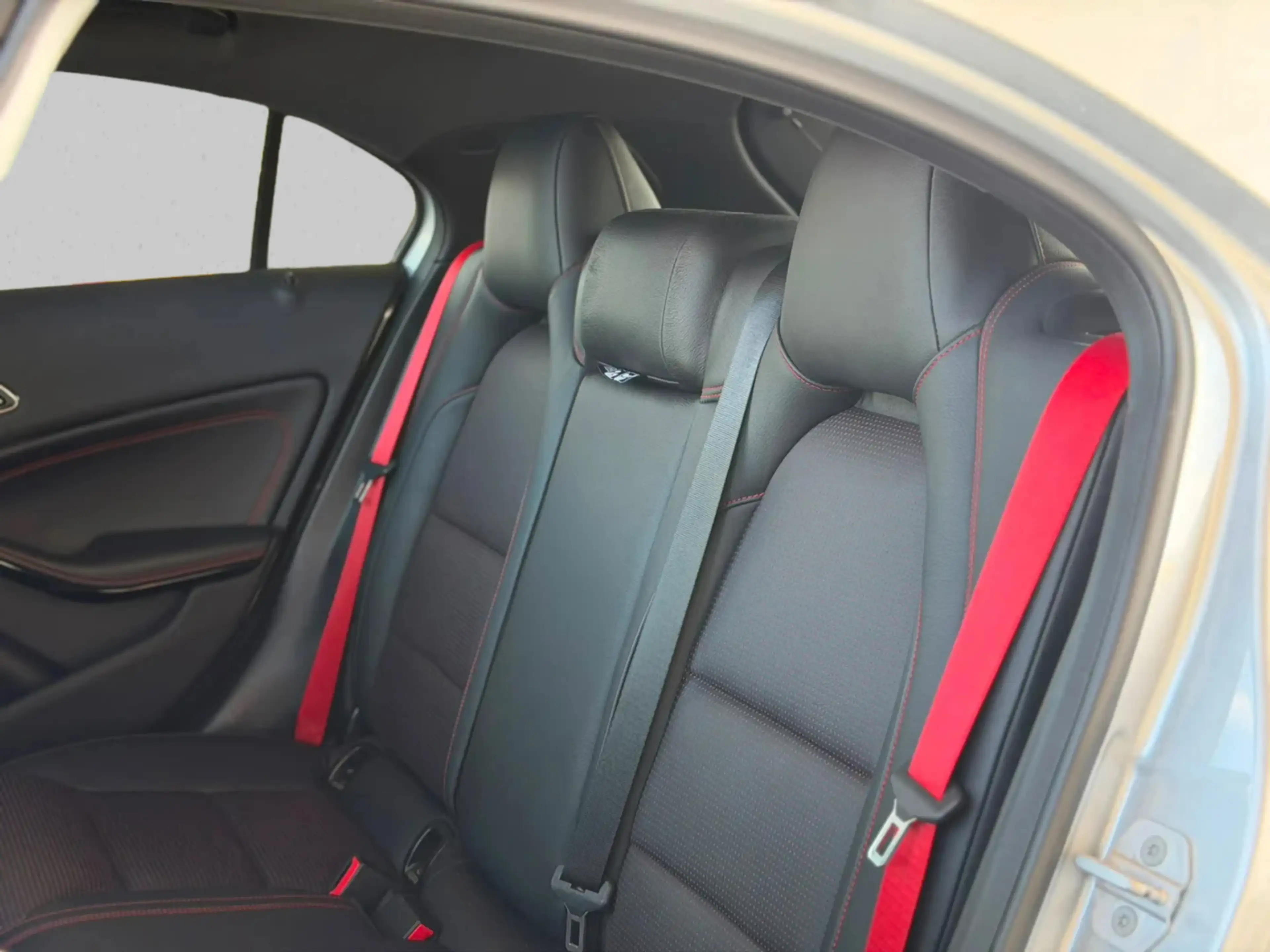 Mercedes-Benz A 45 AMG 4MATIC (NL-auto, Perfect OnderH, Panoramadak, Scha — photo 13