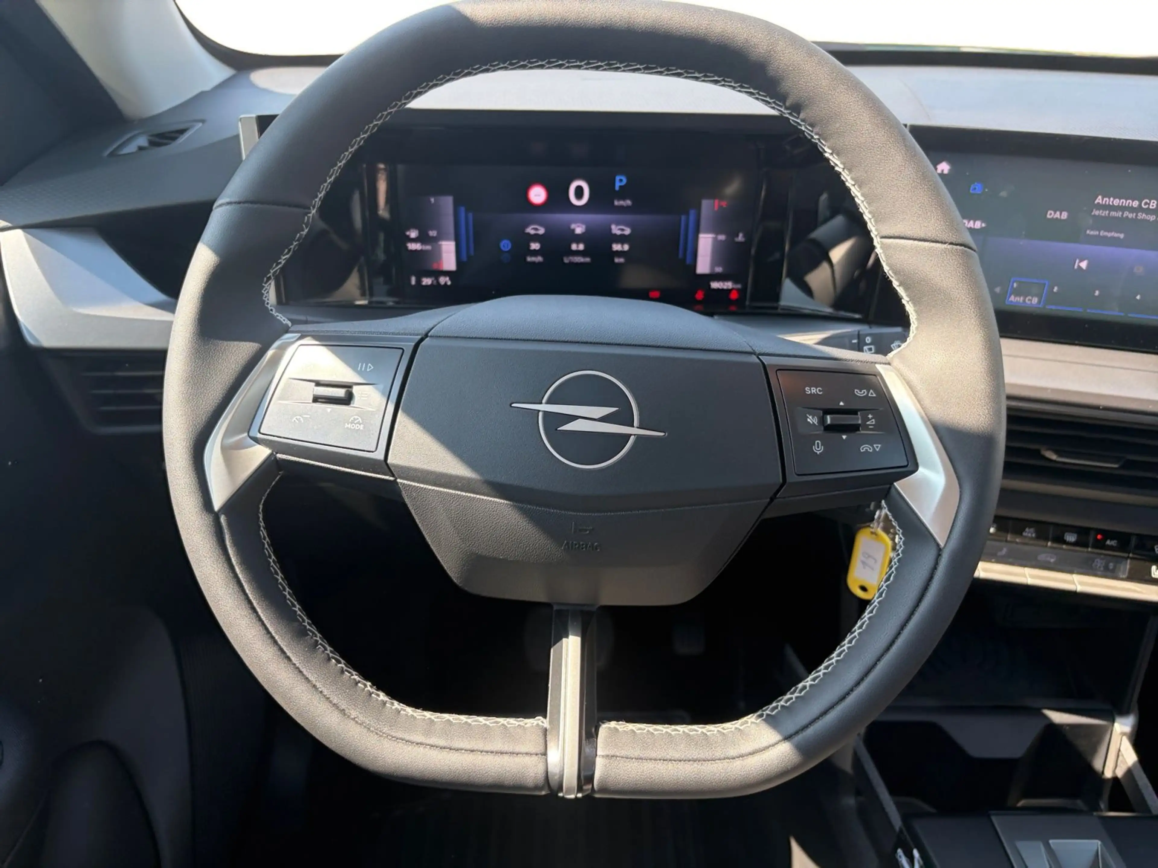 Opel Frontera Frontera Mild-Hybrid Edition, AHK, RFK — photo 11