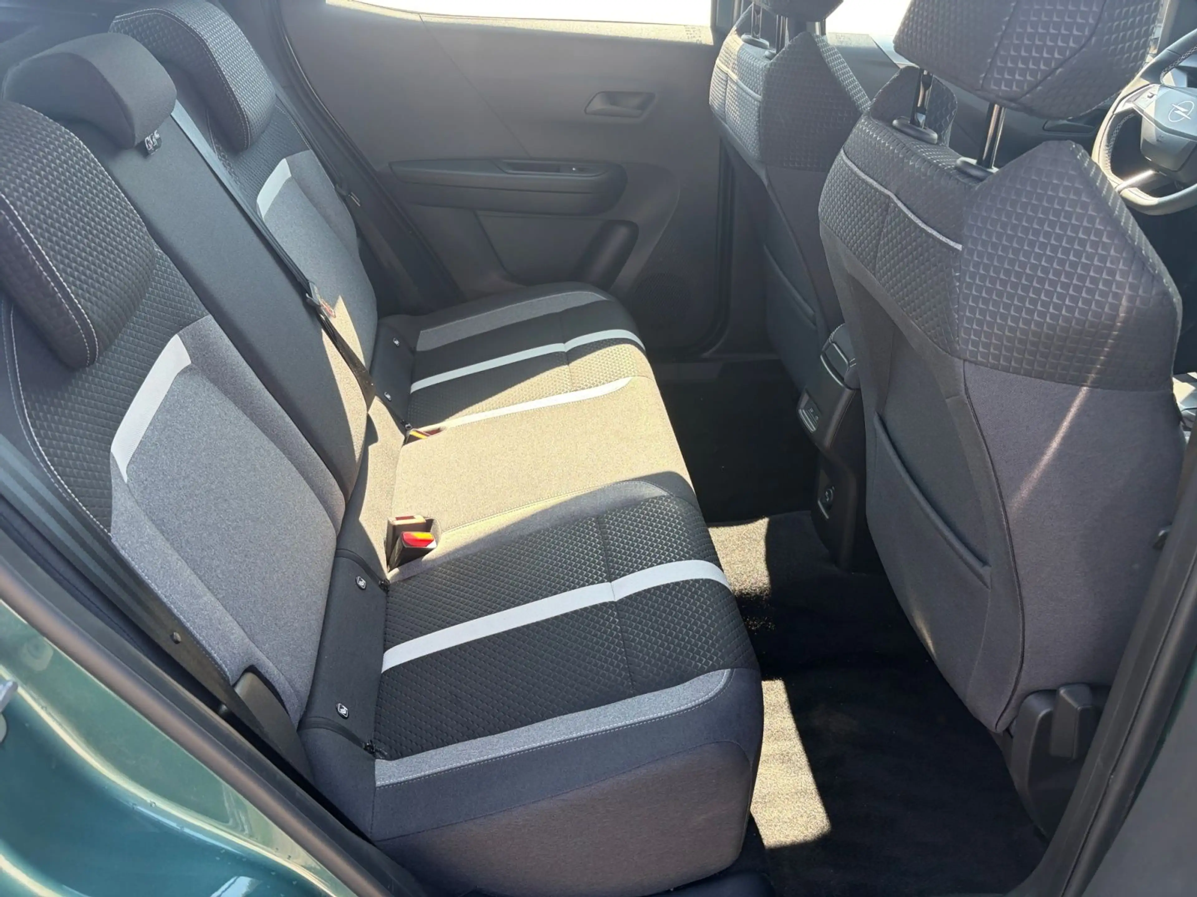 Opel Frontera Frontera Mild-Hybrid Edition, AHK, RFK — photo 15