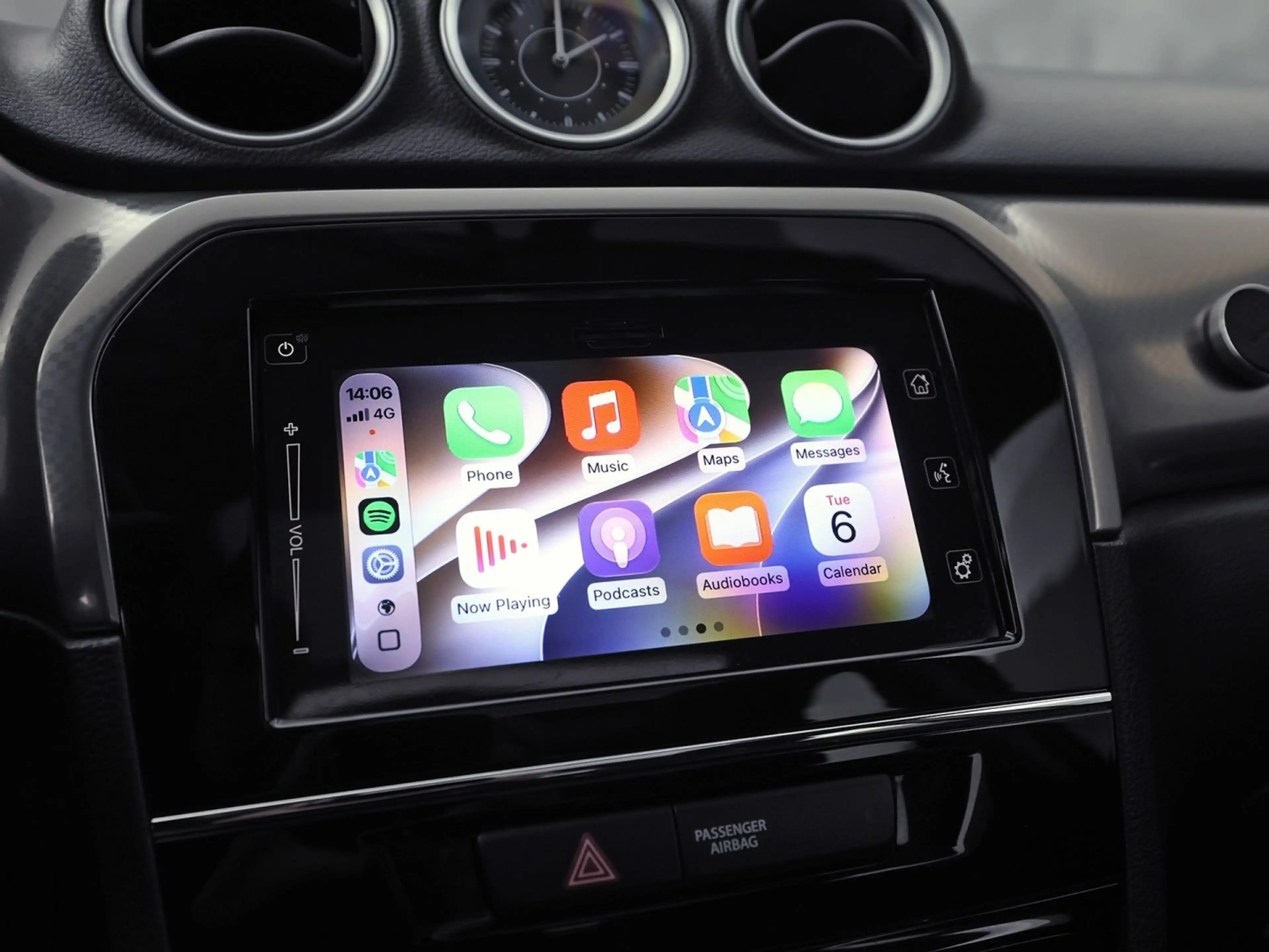 Suzuki Vitara 1.6 High Executive (PANORAMADAK, APPLE CARPLAY, NA — photo 9