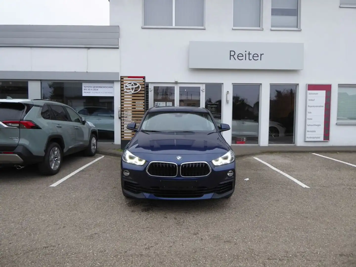 BMW X2 sDrive18d Aut. *LED*NAVI*LEDER* Blau - 1
