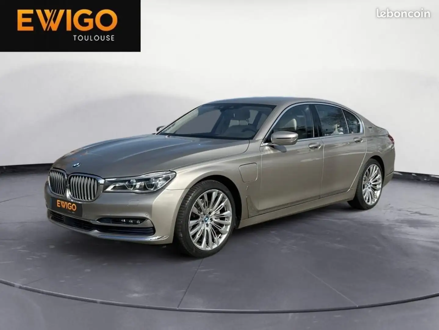 BMW 740 2.0 740E IPERFORMANCE 326H 260CH HYBRID Gris - 1