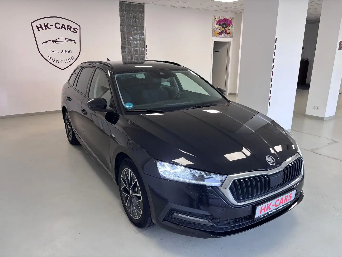 Skoda Octavia 2,0TDI DSG Clever 1.Hd/Virtual Zwart - 2