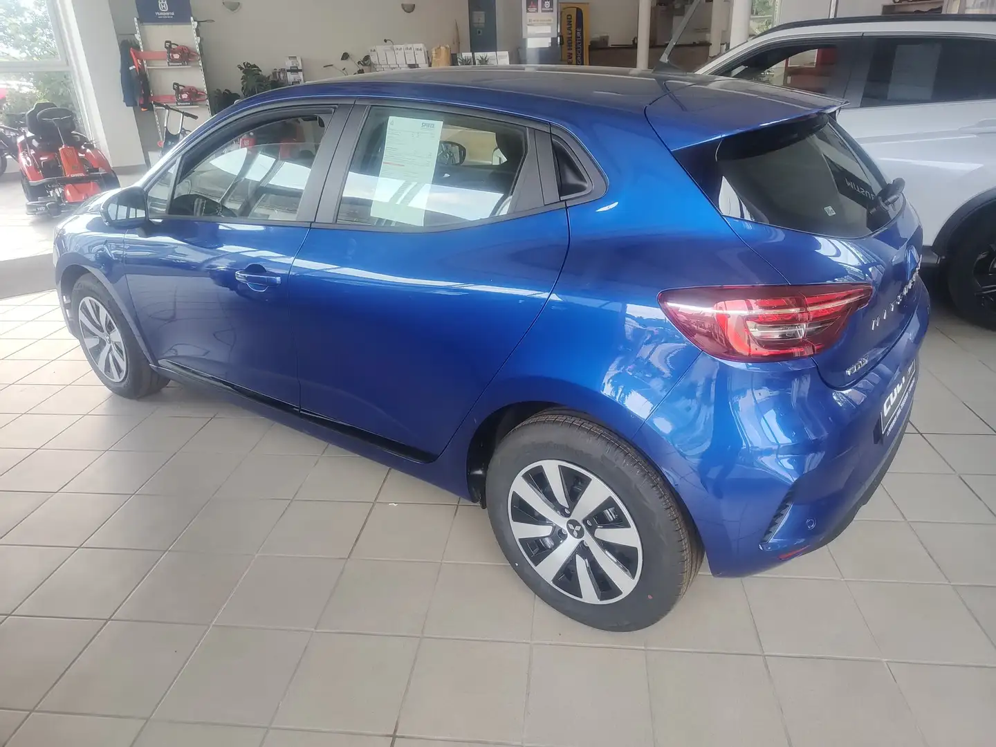 Mitsubishi Colt Colt 1,0 MPI-T Invite Invite Blau - 2