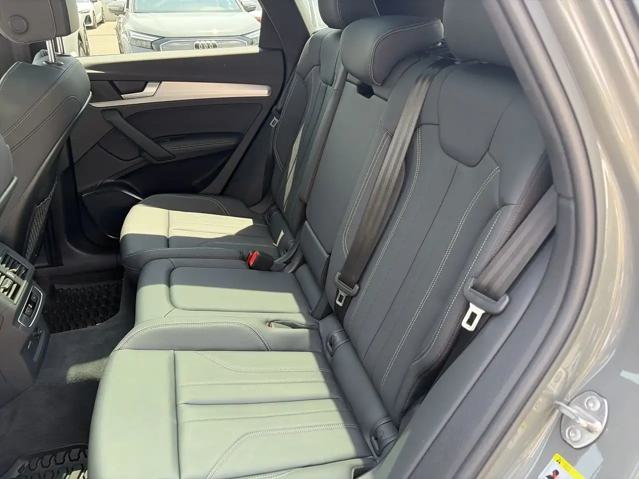 Audi Q5 снимка Audi Q5