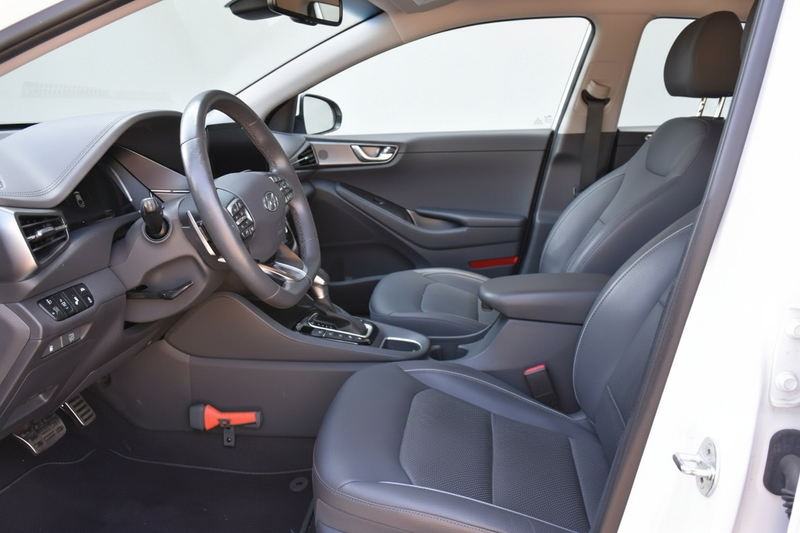 Hyundai IONIQ 1.6 GDi Premium - Plus | HYBRIDE — photo 11