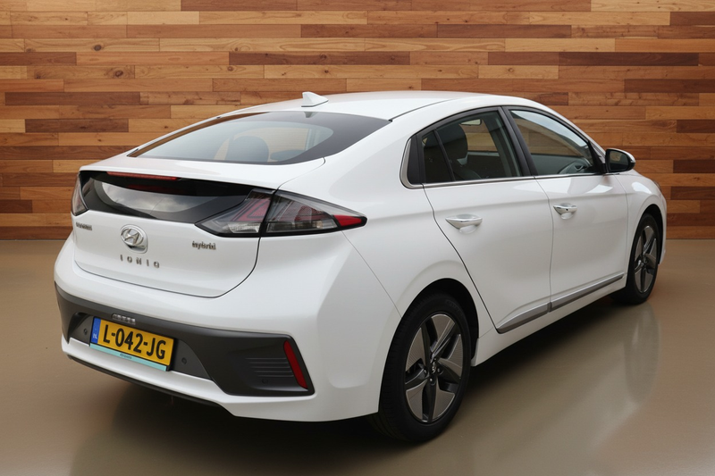 Hyundai IONIQ 1.6 GDi Premium - Plus | HYBRIDE — photo 5