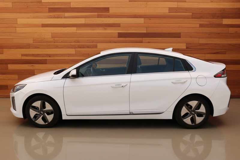 Hyundai IONIQ 1.6 GDi Premium - Plus | HYBRIDE — photo 2