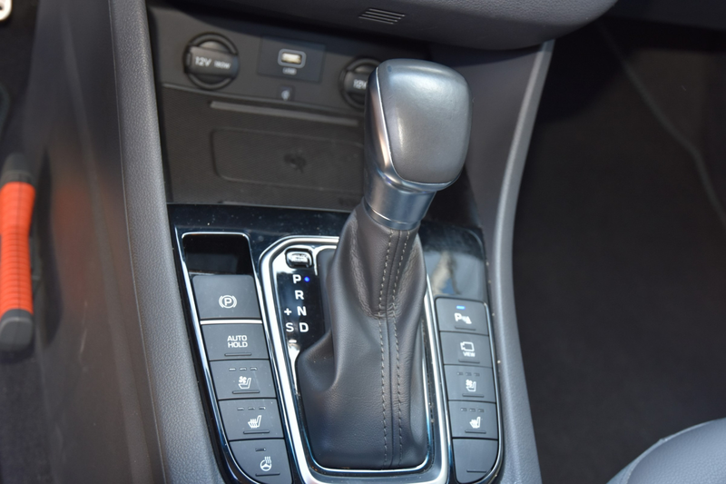 Hyundai IONIQ 1.6 GDi Premium - Plus | HYBRIDE — photo 19