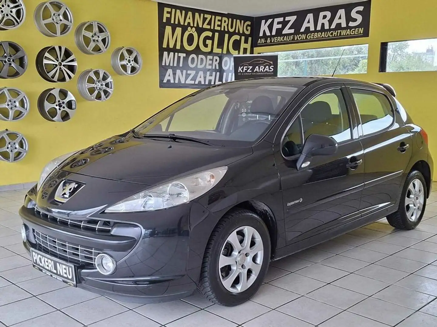 Peugeot 207 Ö3-Edition PDC, TEMPOMAT Schwarz - 1