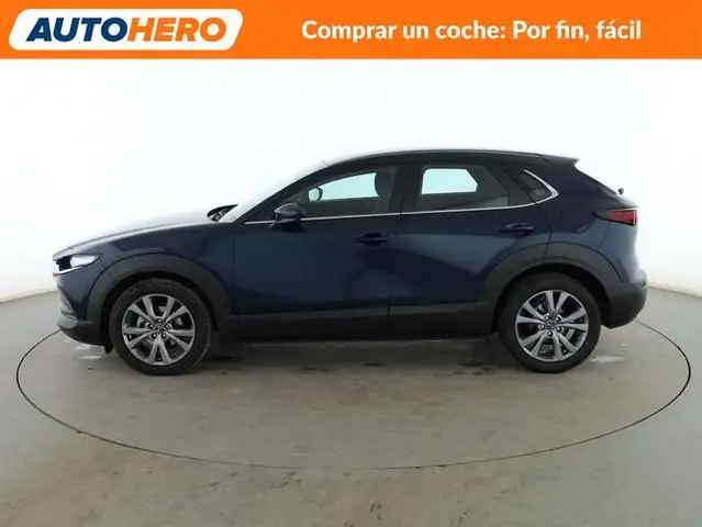 Mazda CX-30 view 3