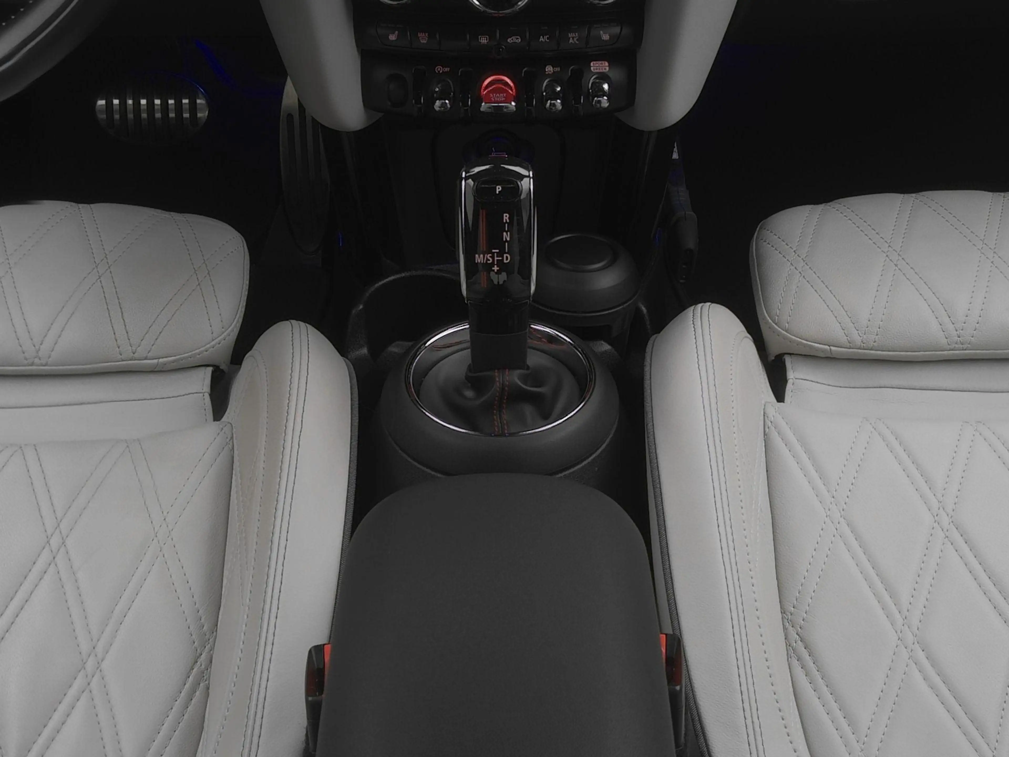 MINI Cooper S 3-Deurs 2.0 Knightsbridge Edition 192 PK Automaat — photo 10