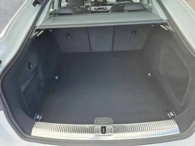 Audi A5 view 14