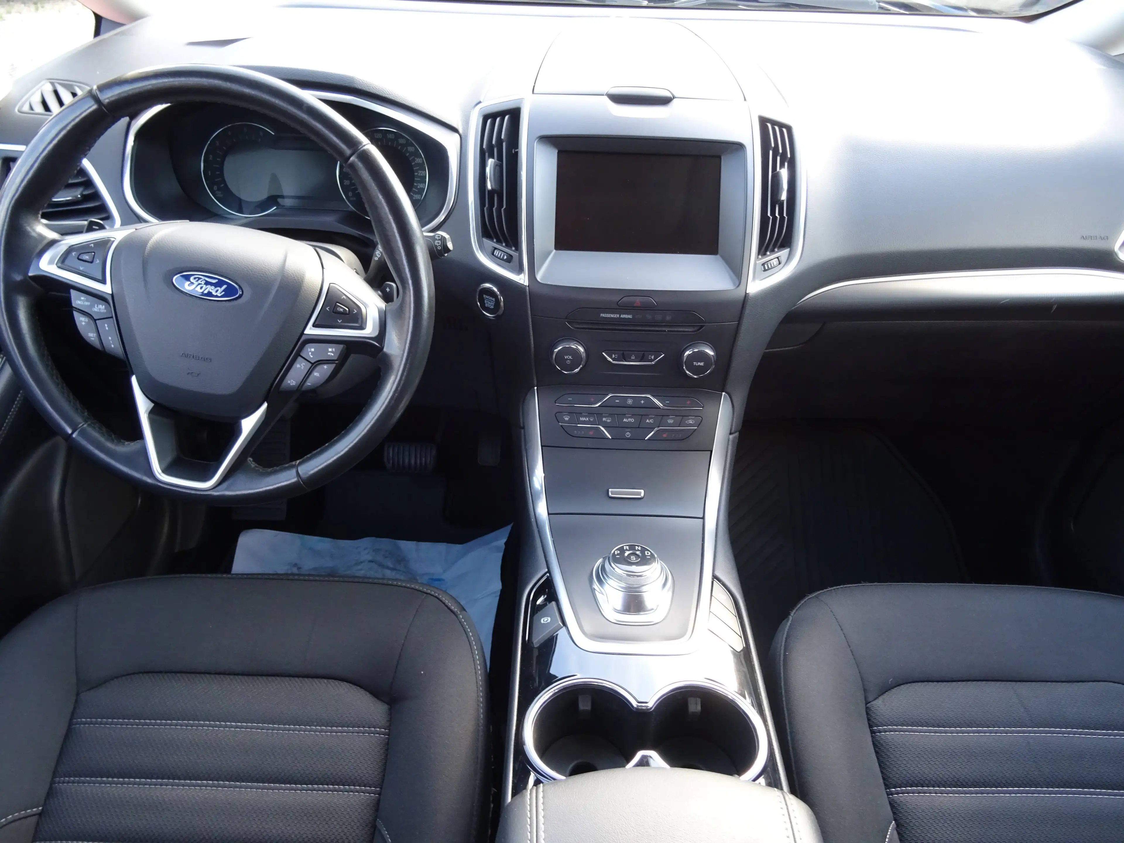 Ford Galaxy Galaxy Titanium aus 1. Hand — photo 11