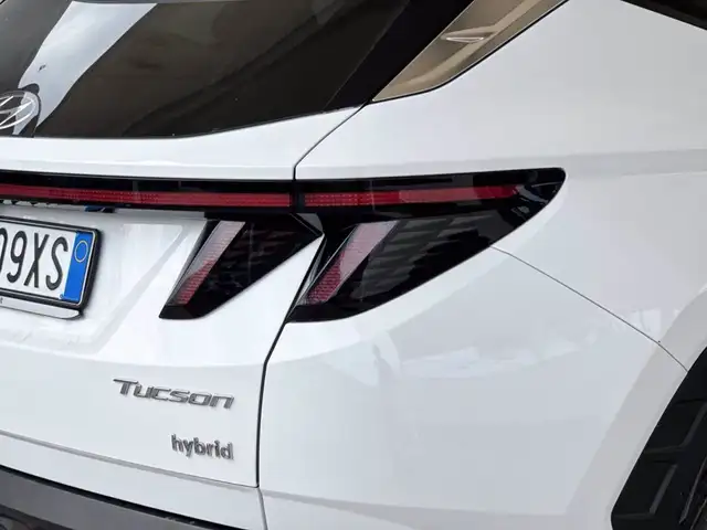 Hyundai Tucson view 16