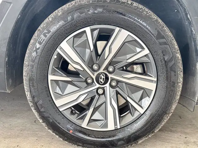 Hyundai Tucson view 14