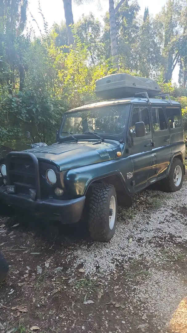 UAZ Tigr tigr 2.7 Basic Wagon Grün - 1