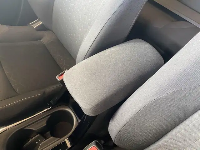 Toyota Corolla view 11