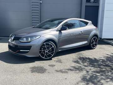Mégane III R.S. Coupé 2.0i 16V - 265 S\u0026S