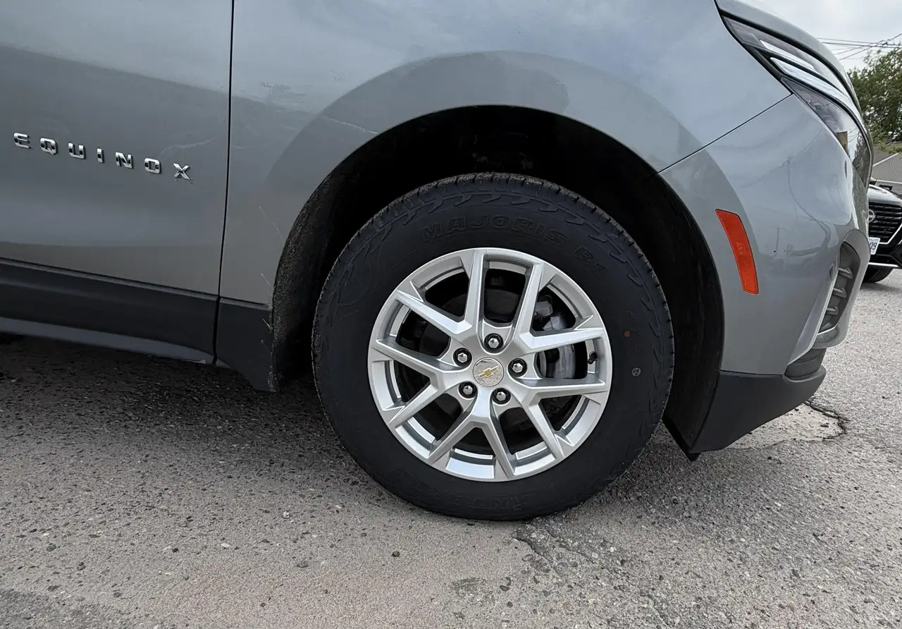 Chevrolet Equinox photo Chevrolet Equinox