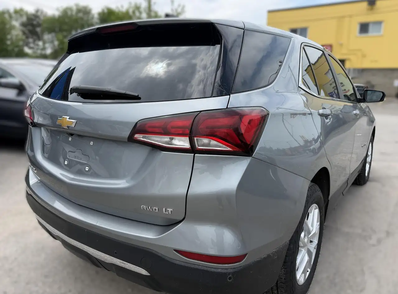 Chevrolet Equinox photo Chevrolet Equinox