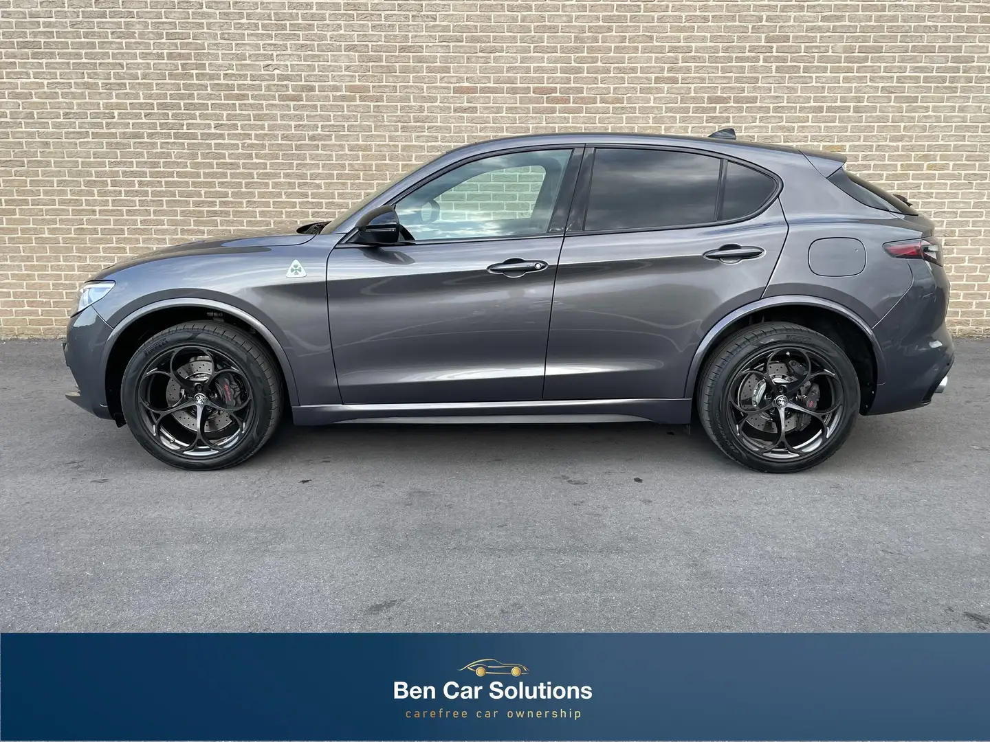 Alfa Romeo Stelvio 2.9 T AWD Quadrifoglio Gris - 2