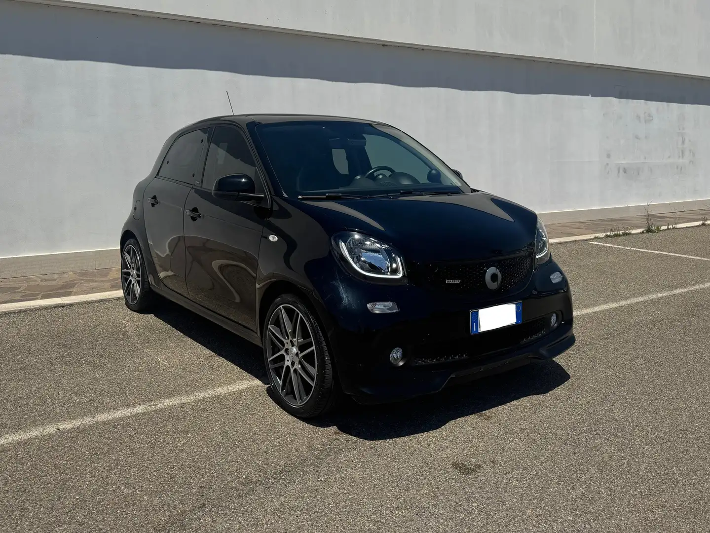 smart forFour 0.9 t Brabus Xclusive 109cv twinamic - 2