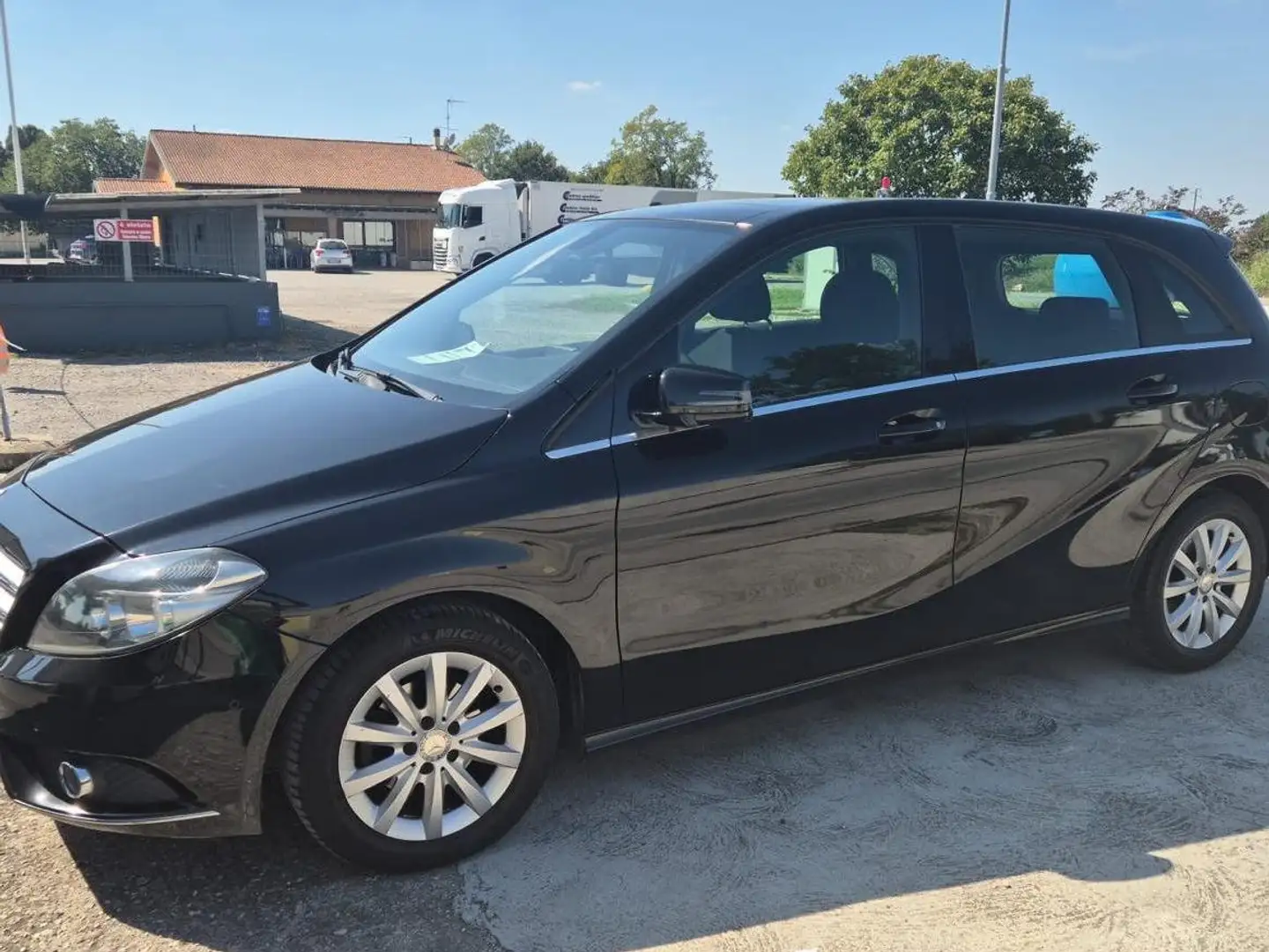 Mercedes-Benz B 180 B 180 cdi Premium auto Noir - 1