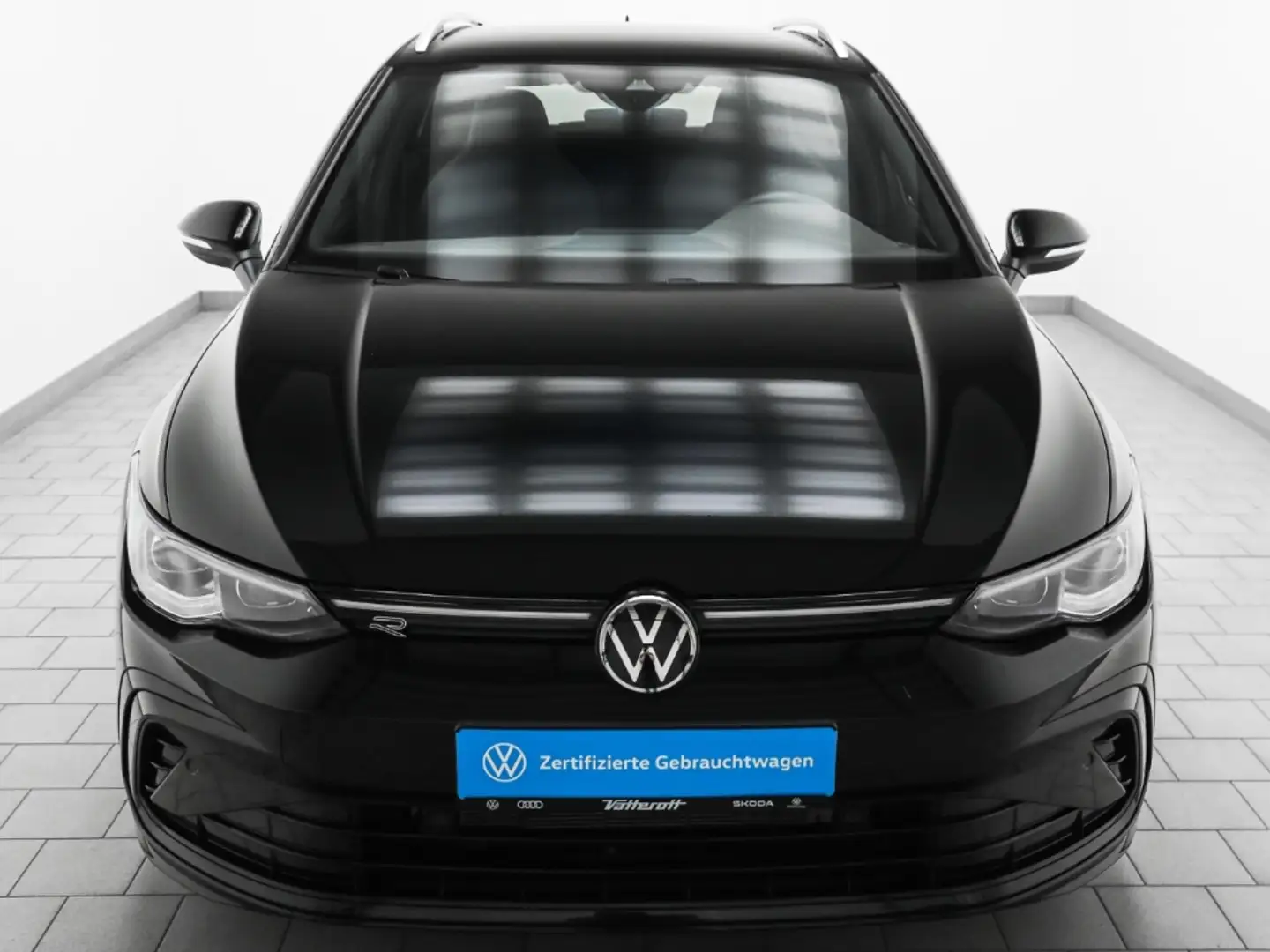 Volkswagen Golf Variant VIII 1.5 eTSI DSG R-Line Black Style AHK Kamera Schwarz - 2