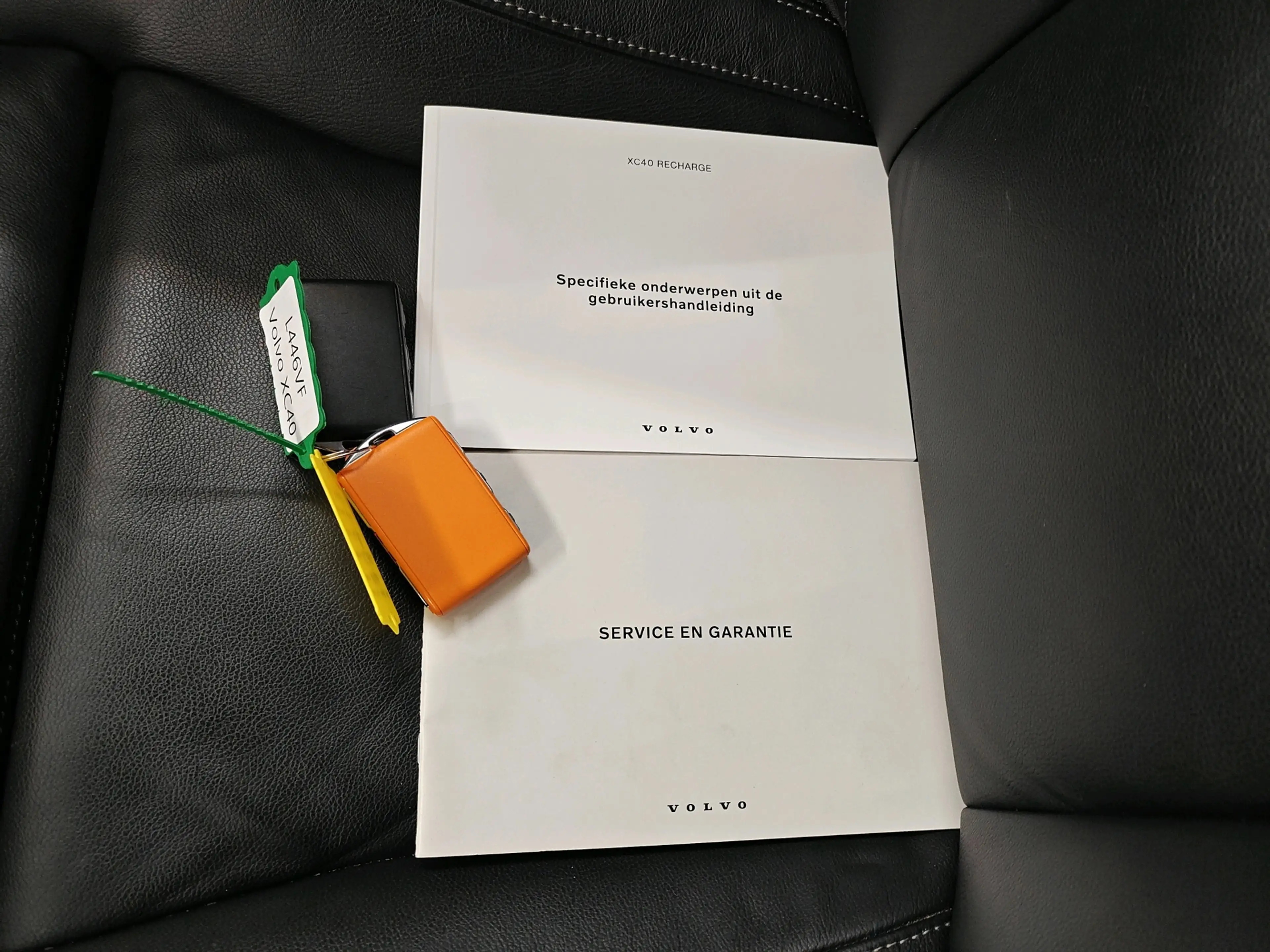 Volvo XC40 1.5 T5 262pk PHEV Recharge Inscription | Leder | T — photo 14