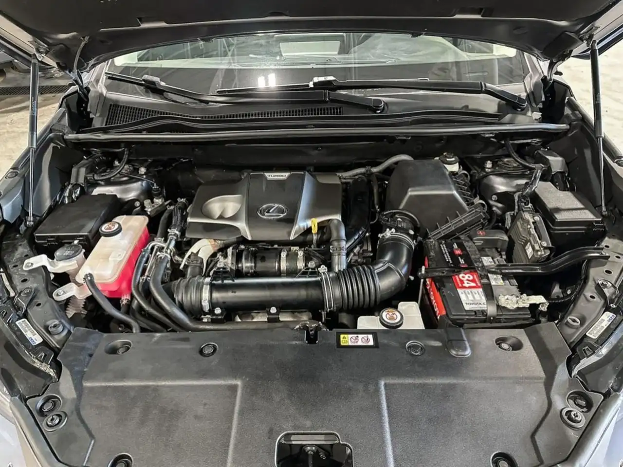 Lexus NX снимка Lexus NX