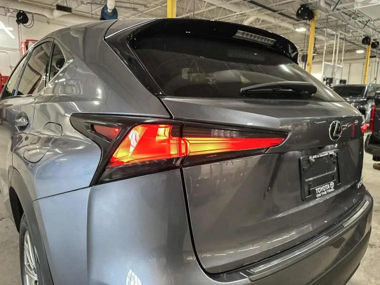 Lexus NX снимка Lexus NX