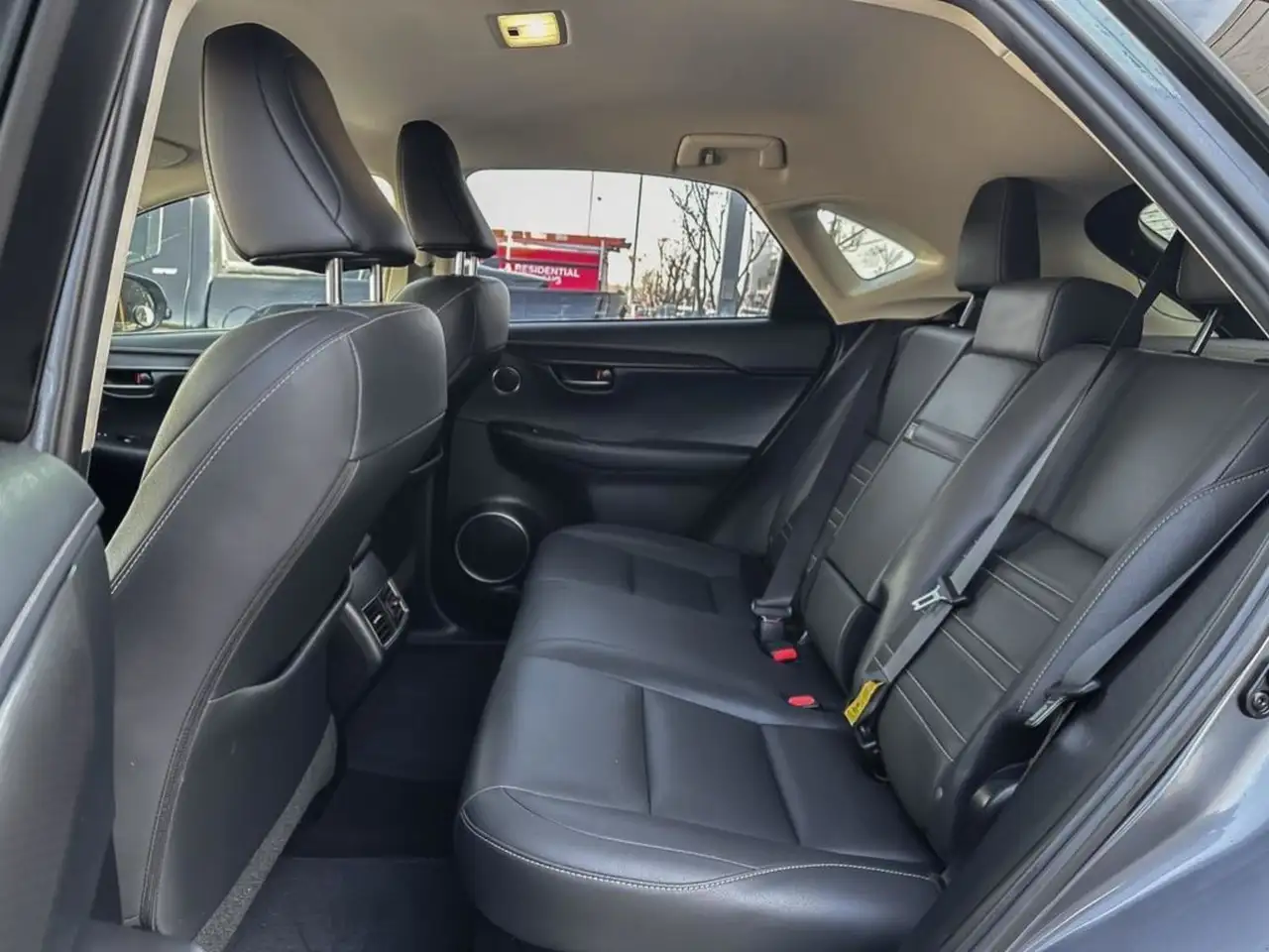 Lexus NX снимка Lexus NX