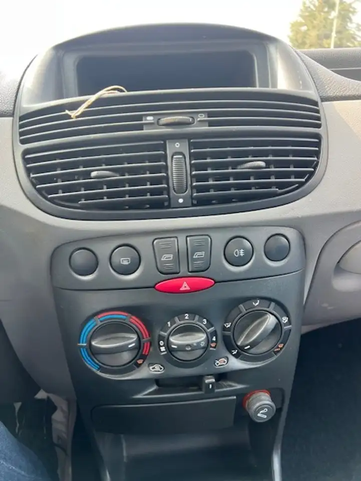Fiat Punto II 3p 1.2, foto 11