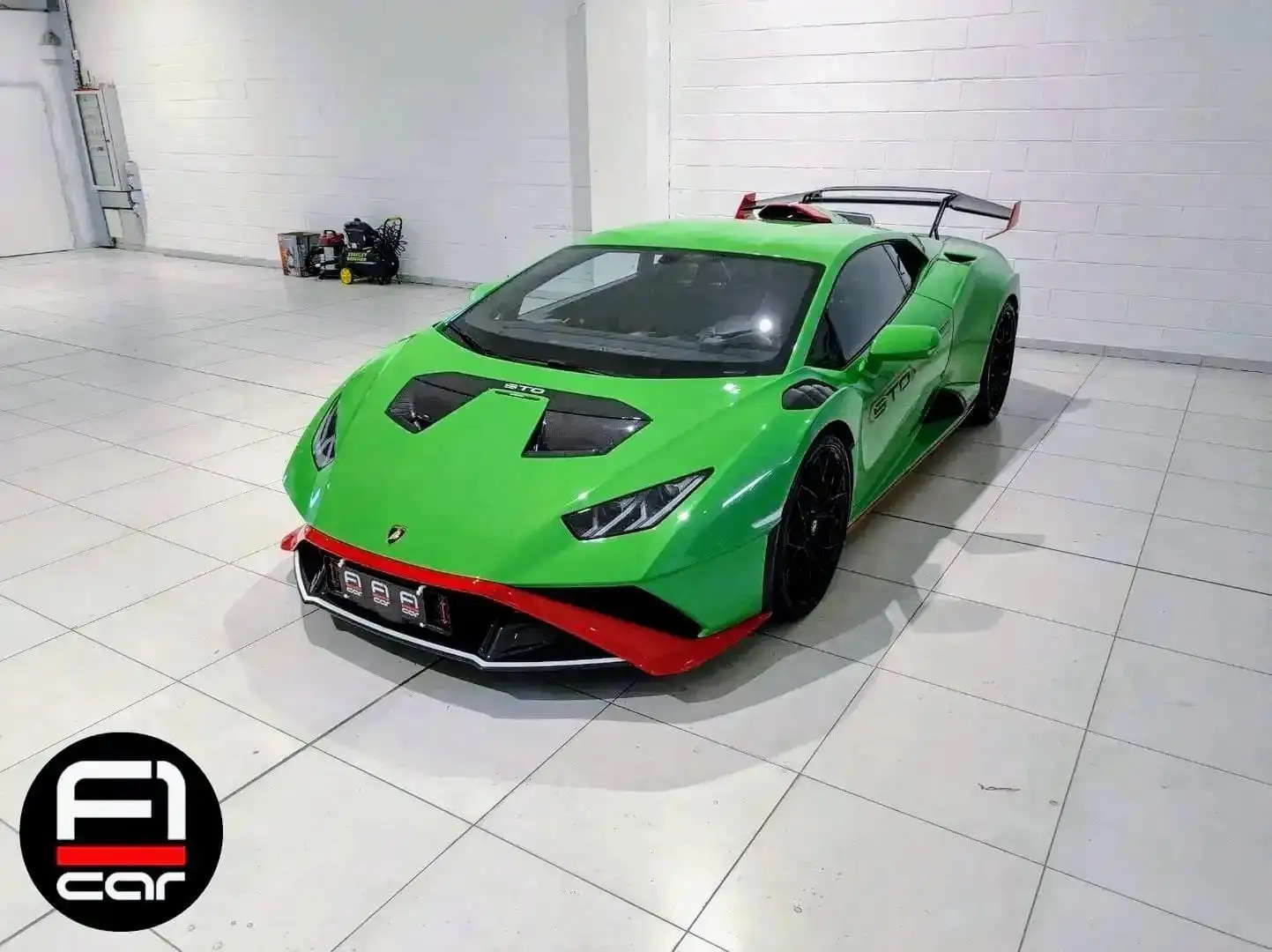 Lamborghini Huracán STO NUOVA KM0 IVA ESPOSTA GARANZIA UFFICIALE Verde - 1